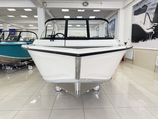Моторная лодка, Триера 460 BR, белый