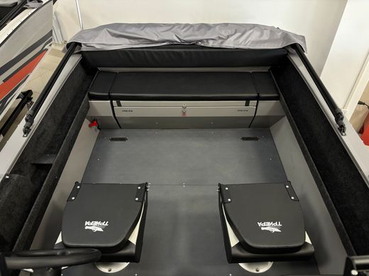 Моторная лодка, Триера 460 BR_new, серый