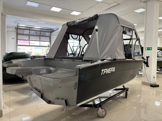 Моторная лодка, Триера 460 BR_new, серый