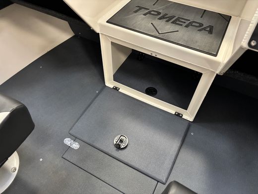 Моторная лодка, Триера 460 FISH_new, белый с Marine Rocket MREF60FUEL-T