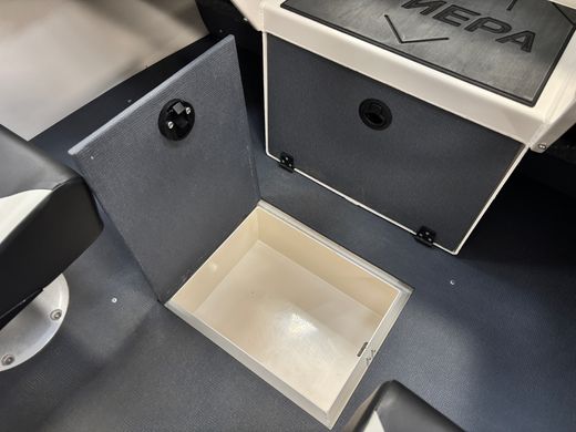 Моторная лодка, Триера 460 FISH_new, белый с Marine Rocket MREF60FUEL-T