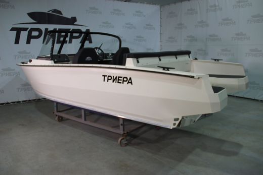 Моторная лодка, Триера 470 FISH, белый