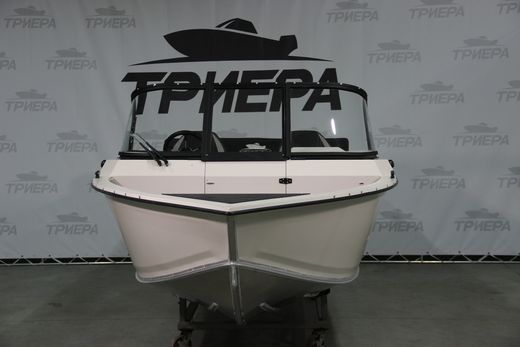 Моторная лодка, Триера 470 FISH, белый