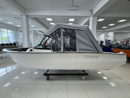 Моторная лодка, Триера 470 FISH, белый