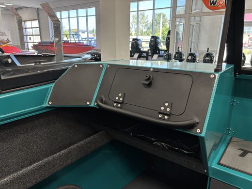 Моторная лодка, Триера 470 FISH, бирюзовый с Suzuki DF60ATL