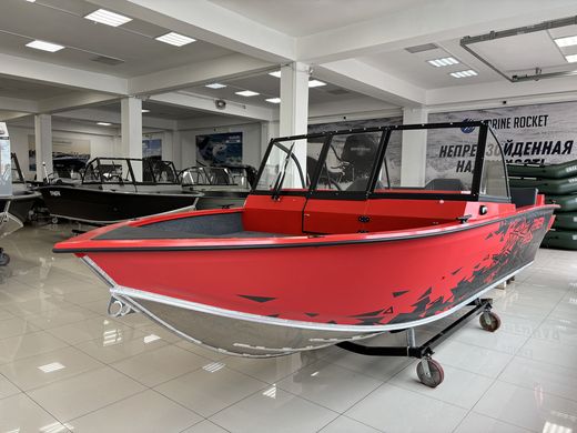 Моторная лодка, ТРИЕРА 490 FISH, красный c Marine Rocket MREF60FUEL-T