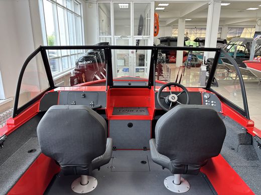 Моторная лодка, ТРИЕРА 490 FISH, красный с Suzuki DF70ATL