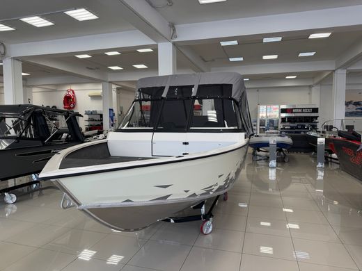 Моторная лодка, ТРИЕРА 540 FISH, белый c Suzuki DF115BTX