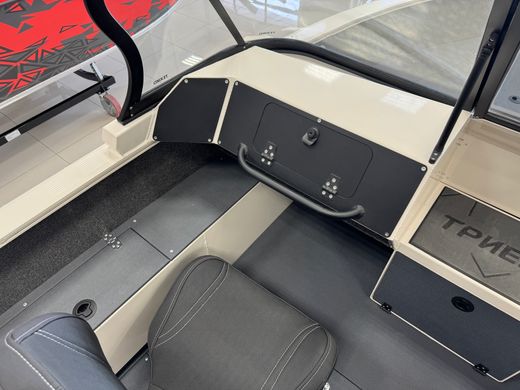 Моторная лодка, Триера 540 FISH, белый