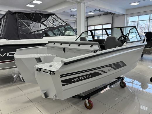 Моторная лодка, Viсtory A3, светло-серый