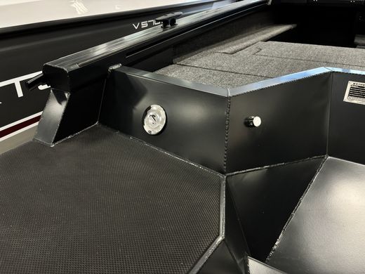 Моторная лодка, Xstream 470, графит c Marine Rocket MREF60FUEL-T