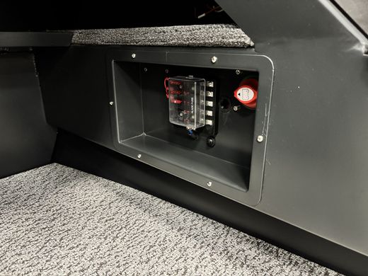 Моторная лодка, Xstream 470, графит c Suzuki DF70ATL