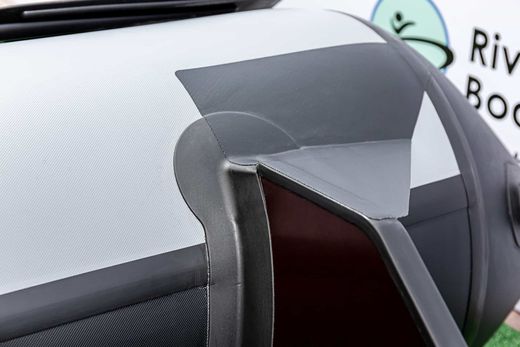 Надувная лодка ПВХ, RiverBoats RB 390 НДНД, черно-серый, уцененная