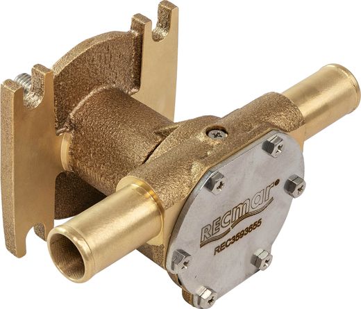 Помпа водяная Volvo Penta D1-30\D2-40\MD2030(40), Recmar