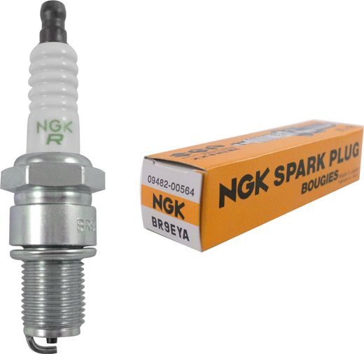 Свеча зажигания BR9EYA