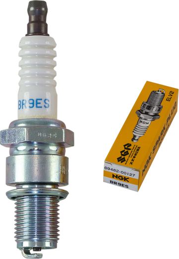 Свеча зажигания NGK BR9ES Suzuki
