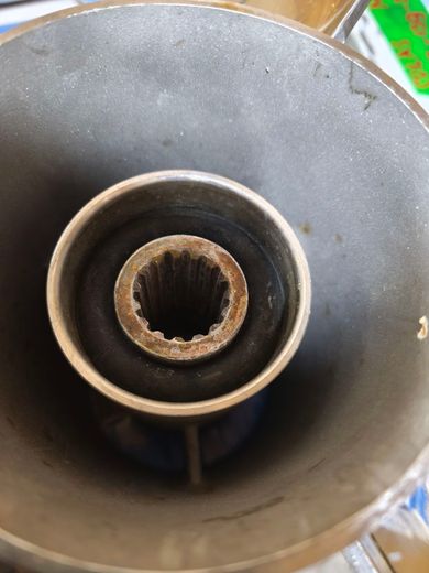 Винты гребные 3x13.9x23R+L комплект, Solas, б/у